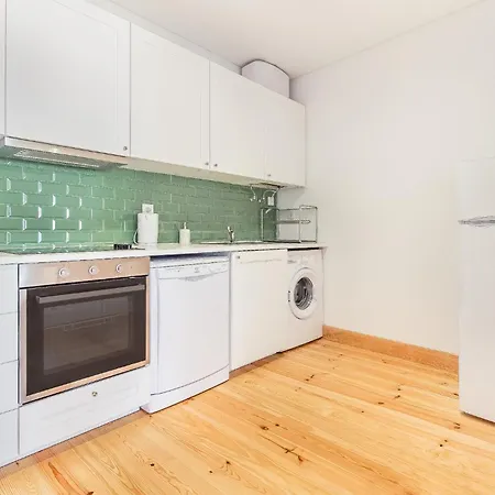 @ Santos Apartment *