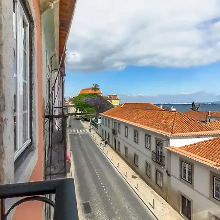 Santos Apartment